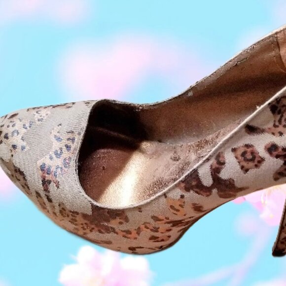 Opid Shoes - Opid Wild Print Heels Size 8.5